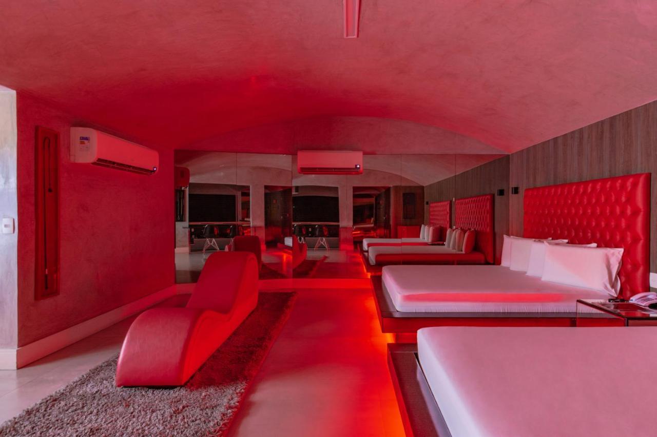 Spa Urbano Motel Adult Only Форталеза Екстер'єр фото